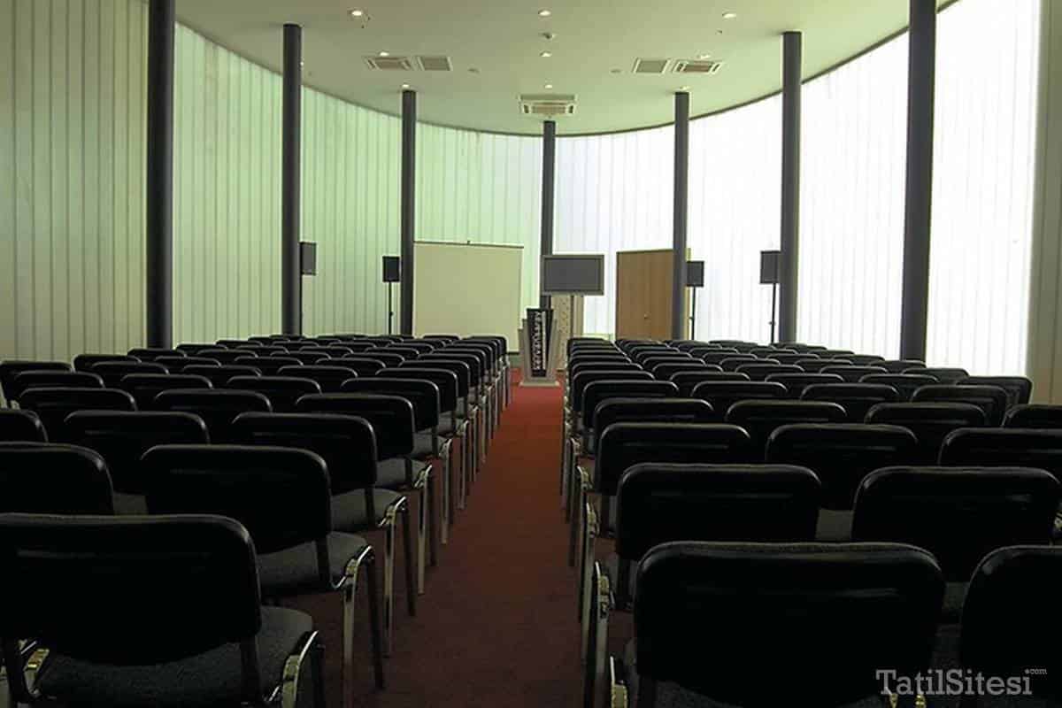 Kervansaray Hotel Kundu